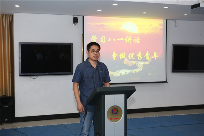 万千,他在讲话中指出,军民共建是一项双赢的活动,常州地方经济的发展